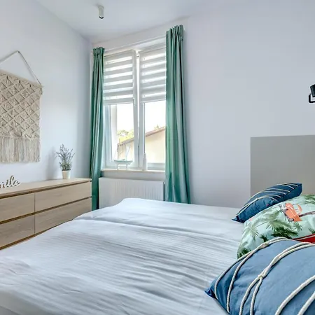 Apartment Dr - Cape *