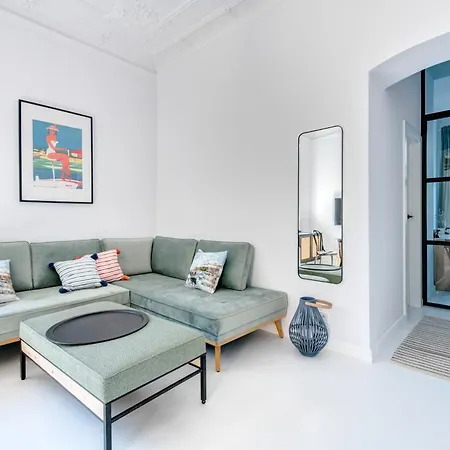 Apartment Dr - Cape